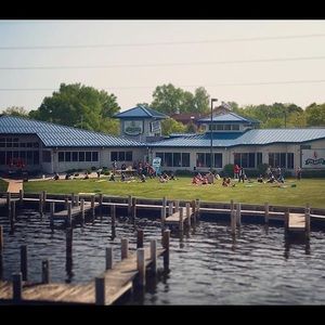 Meet your Posher, Jo